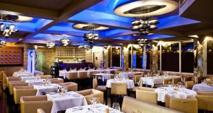 Budapest Spoon Standing Ship Cafe