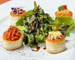 Appetisers in pastry basket